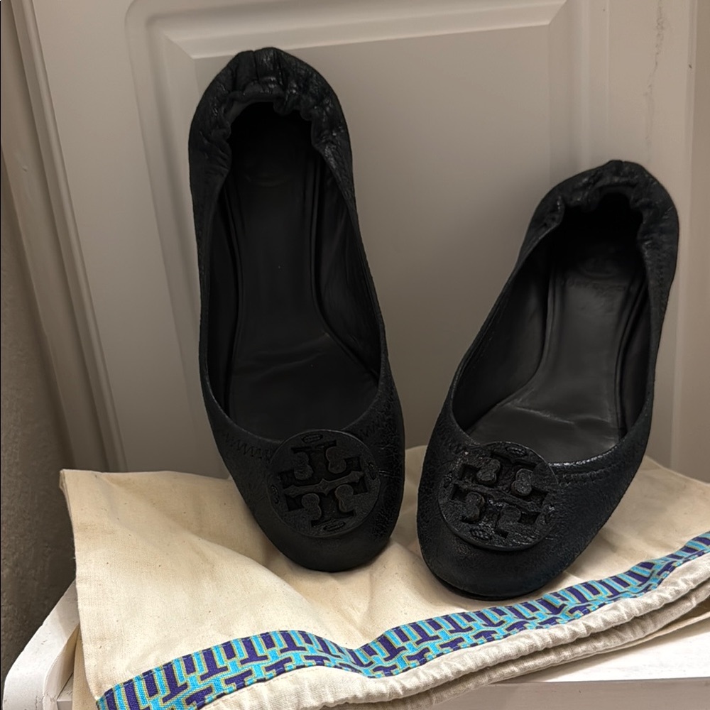 Tory Burch Black Flats & Loafers with Rounded Toe and Decorative Detail